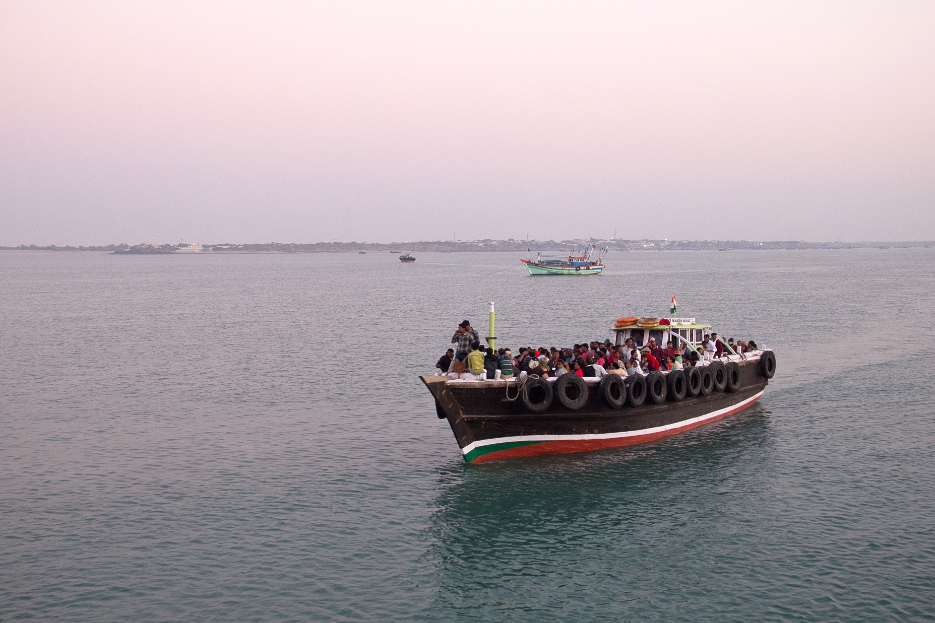 Dwarka Boats to Bet Dwarka